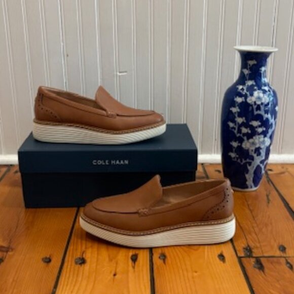 Cole Haan Women's 7.5B PRE-OWNED CARAMEL ORIGINAL Grand Platform Venetian Loafer - Picture 1 of 7